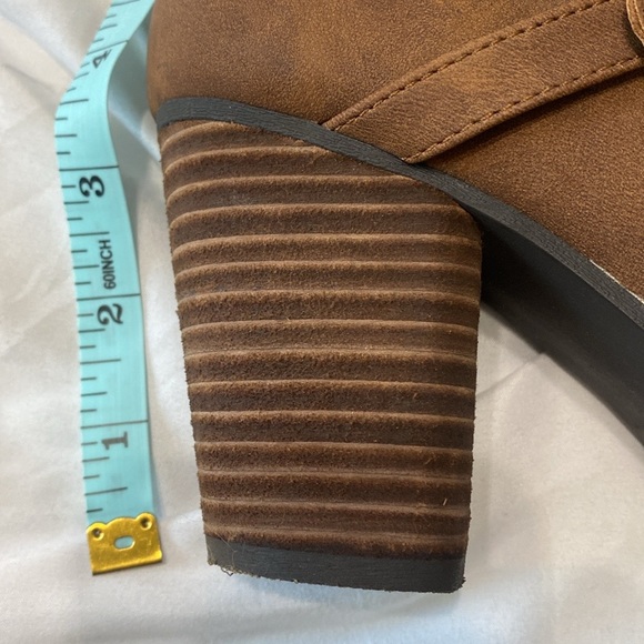 Madden Girl - Davvis Tall Shaft Boots (Cognac w/ Buckle details). Women's size 9 - Picture 7 of 11